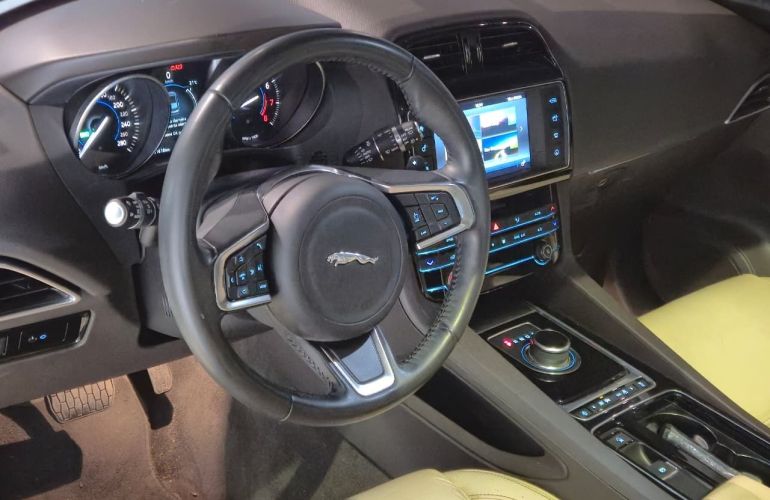 Jaguar F-pace 2.0 16V Ingenium Prestige Awd - Foto #8