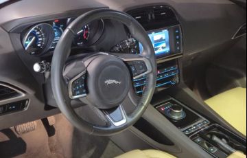 Jaguar F-pace 2.0 16V Ingenium Prestige Awd - Foto #8