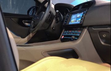 Jaguar F-pace 2.0 16V Ingenium Prestige Awd - Foto #10