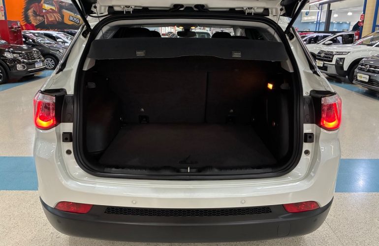 Jeep Compass 2.0 16V Longitude - Foto #9
