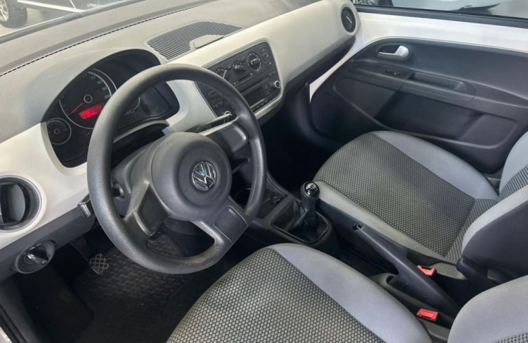 Volkswagen Up! 1.0 12v E-Flex move up! 4p - Foto #9