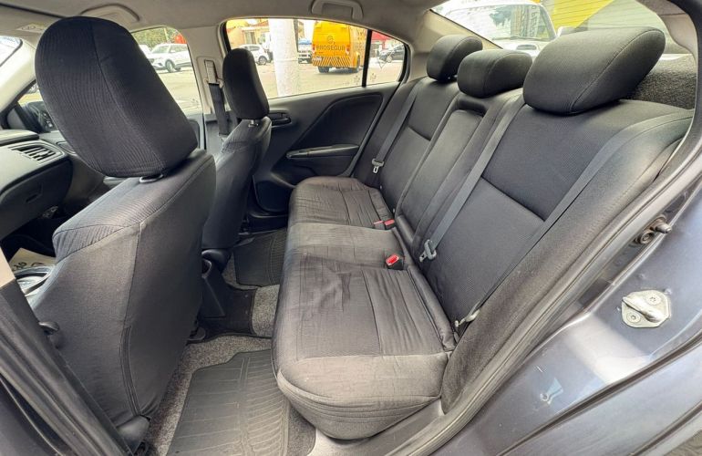 Honda City 1.5 LX 16v - Foto #8