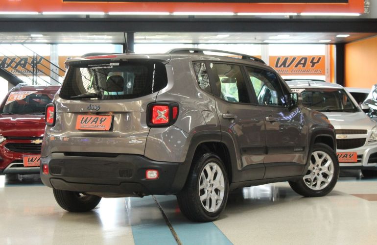 Jeep Renegade 1.8 16V Longitude - Foto #2