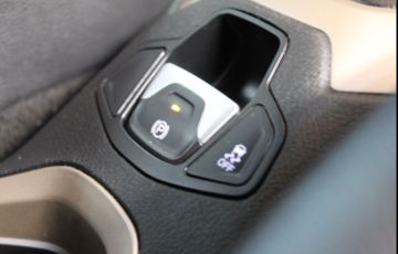 Jeep Renegade 1.8 16V Longitude - Foto #5