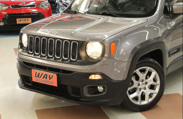 Jeep Renegade 1.8 16V Longitude - Foto #6