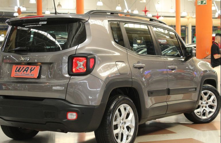 Jeep Renegade 1.8 16V Longitude - Foto #7