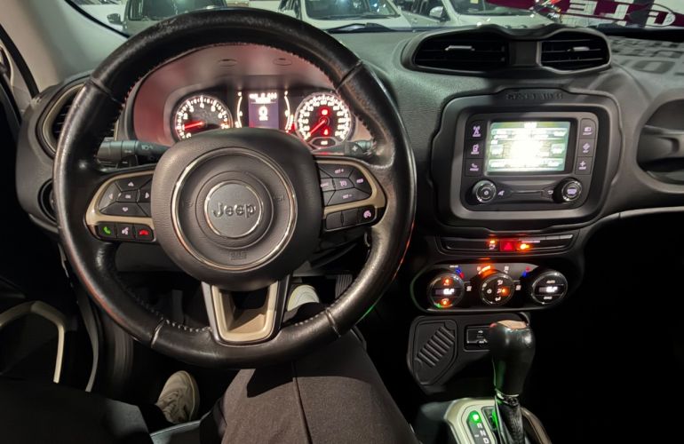 Jeep Renegade 1.8 16V Longitude - Foto #7