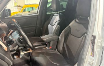 Jeep Renegade 1.8 16V Longitude - Foto #8