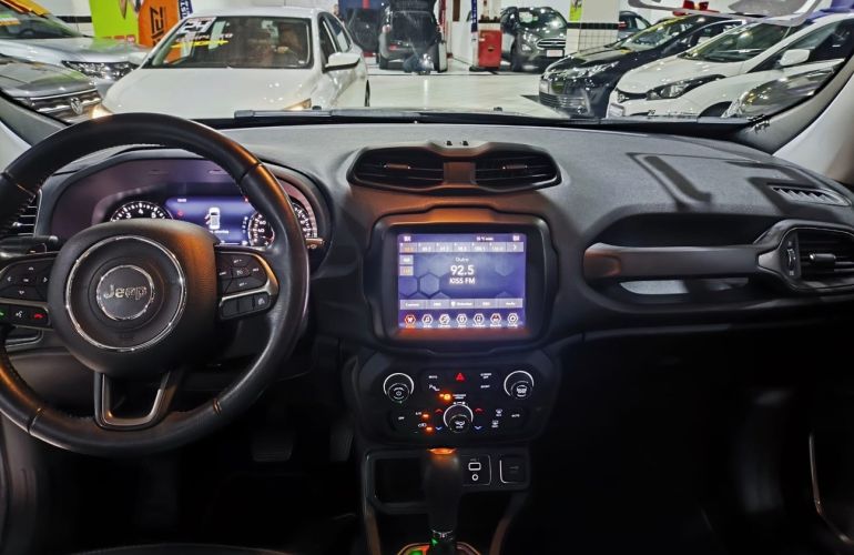 Jeep Renegade 1.8 16V Limited - Foto #7