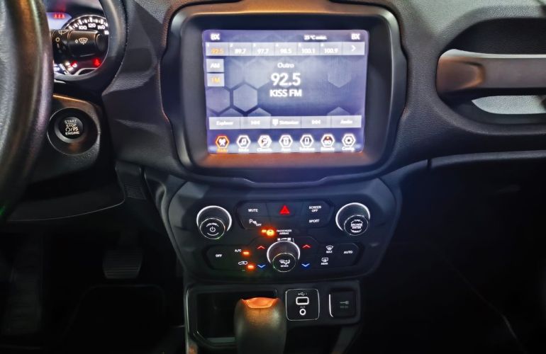 Jeep Renegade 1.8 16V Limited - Foto #10
