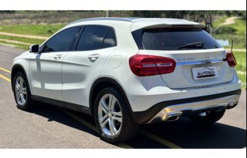 Mercedes-Benz GLA 200 Advance - Foto #7