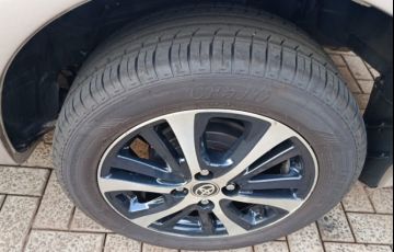 Toyota Etios Sedan XS 1.5 (Flex) - Foto #10