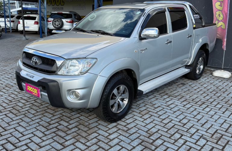 Toyota Hilux 2.7 Flex 4x2 CD SR (Aut) - Foto #3