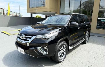 Toyota Hilux Sw4 2.8 Srx 4x4 7 Lugares 16V Turbo Intercooler