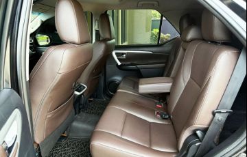 Toyota Hilux Sw4 2.8 Srx 4x4 7 Lugares 16V Turbo Intercooler - Foto #5