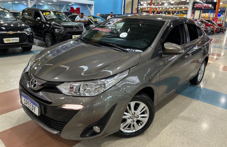 Toyota Yaris 1.5 16V Sedan Xl - Foto #4