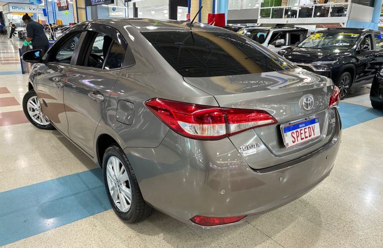 Toyota Yaris 1.5 16V Sedan Xl - Foto #6