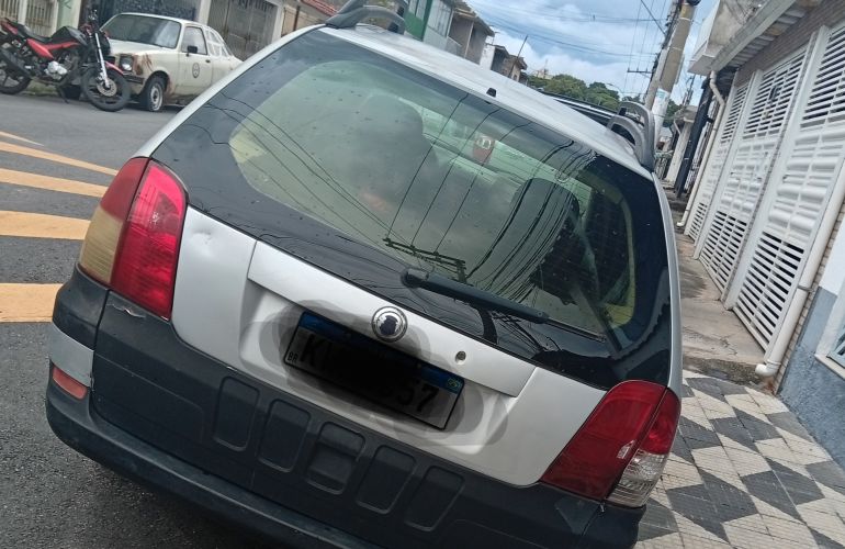 Fiat Palio Weekend Adventure 1.8 8V (Flex) - Foto #5