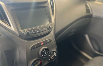 Hyundai Hb20x 1.6 16V Style - Foto #6