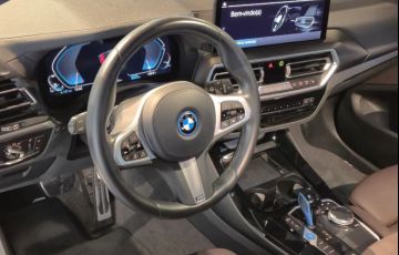 BMW Ix3 M Sport - Foto #7