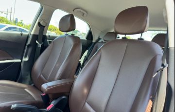 Hyundai Hb20 1.6 Premium 16v - Foto #8