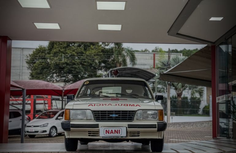 Chevrolet Caravan Comodoro SL/E 2.5 - Foto #2