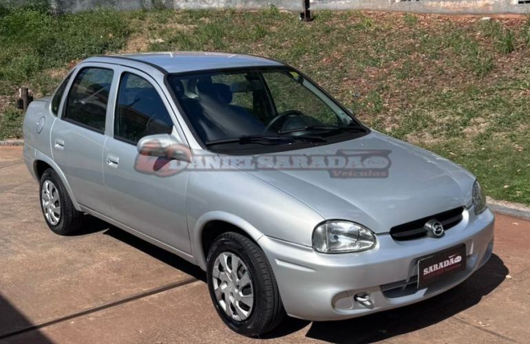 Chevrolet Corsa 1.0 MPFi Classic Sedan 8v - Foto #2