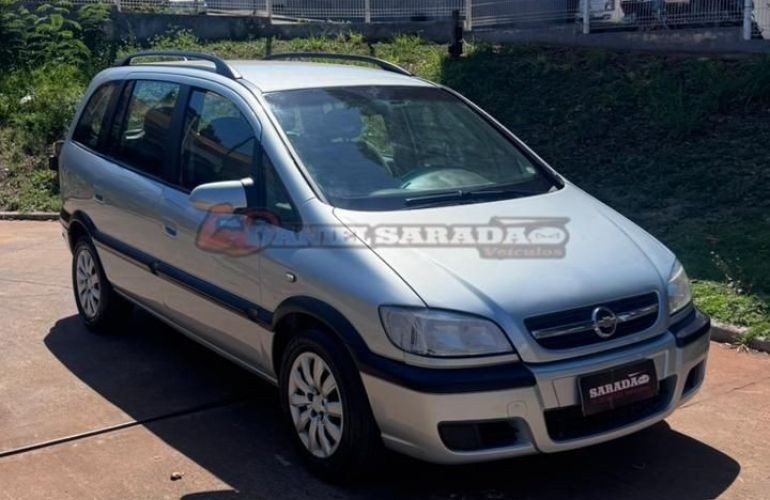Chevrolet Zafira 2.0 MPFi Comfort 8v - Foto #3