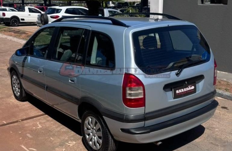 Chevrolet Zafira 2.0 MPFi Comfort 8v - Foto #5