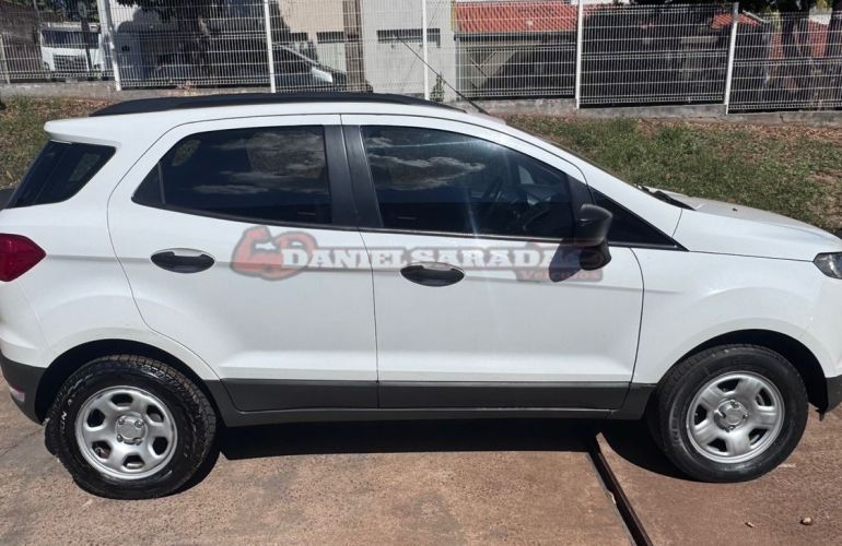 Ford Ecosport 1.6 Freestyle 16v - Foto #2