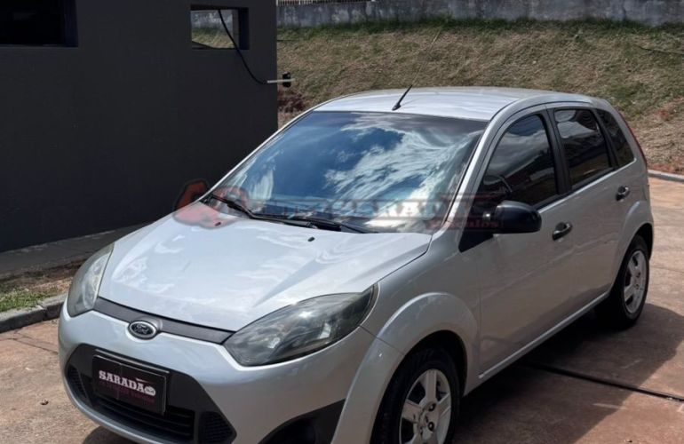 Ford Fiesta 1.0 MPi Hatch 8v - Foto #2