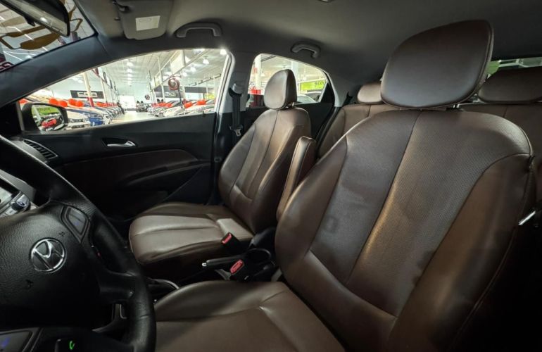 Hyundai Hb20x 1.6 16V Premium - Foto #7