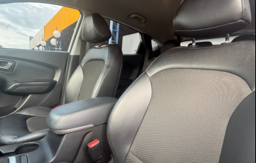 Hyundai ix35 2.0 GL (Aut) - Foto #4