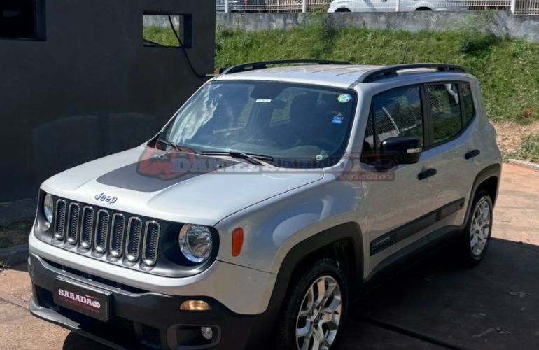 Jeep Renegade 1.8 16V Sport - Foto #3