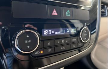 Mitsubishi Outlander 3.0 Gt 4x4 V6 24v - Foto #9