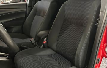 Toyota Yaris 1.3 16V Xl Live Multidrive - Foto #7