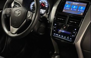 Toyota Yaris 1.3 16V Xl Live Multidrive - Foto #9