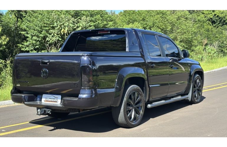 Volkswagen Amarok 3.0 CD V6 Extreme 4Motion (Aut) - Foto #4