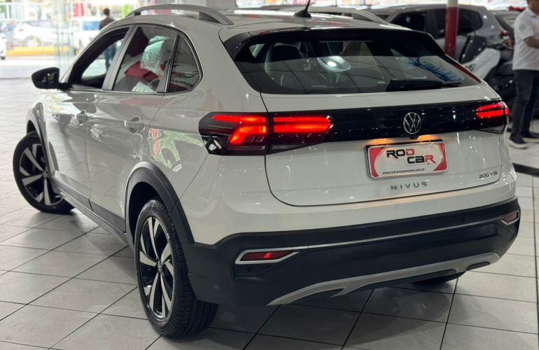 Volkswagen Nivus 1.0 200 TSi Total Highline - Foto #4