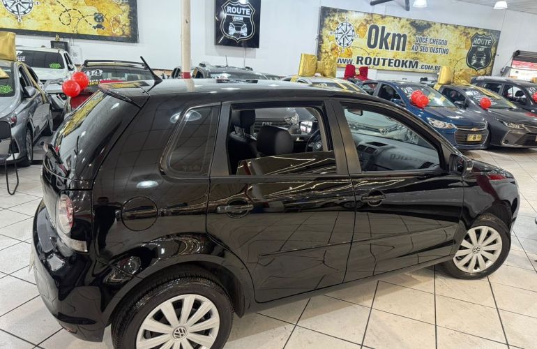 Volkswagen Polo 1.6 Mi 8v - Foto #4