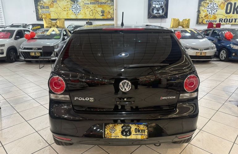 Volkswagen Polo 1.6 Mi 8v - Foto #5