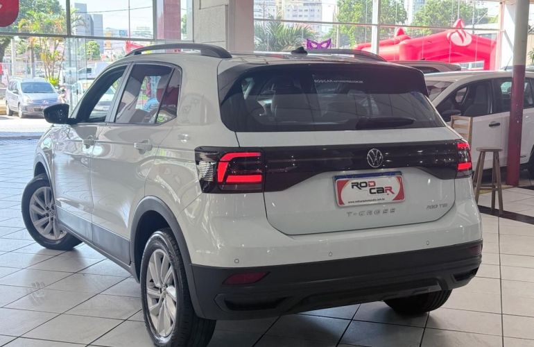Volkswagen T-cross 1.0 200 TSi Total - Foto #4