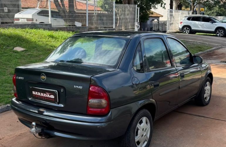 Chevrolet Corsa 1.0 MPFi Classic Sedan Life 8v - Foto #7