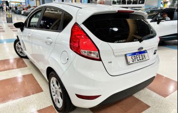 Ford Fiesta 1.5 SE Hatch 16v - Foto #7