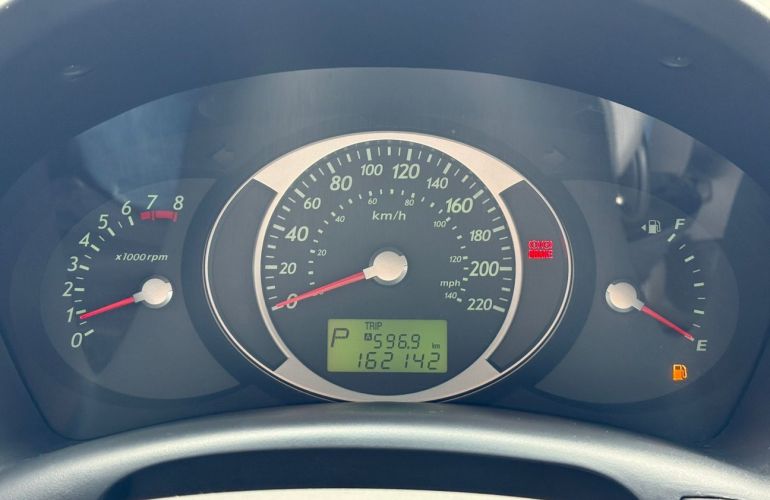 Hyundai Tucson 2.0 MPFi GLS 16V 143cv 2wd - Foto #9