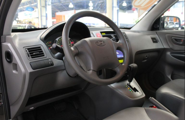 Hyundai Tucson 2.0 MPFi GLS 16V 143cv 2wd - Foto #3