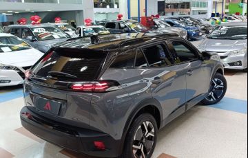 Peugeot 2008 1.0 Turbo 200 Gt - Foto #4