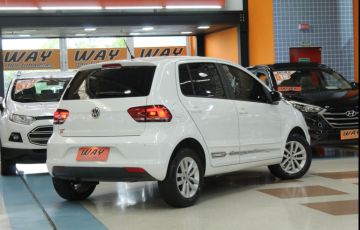 Volkswagen Fox 1.6 Msi Total Connect - Foto #2