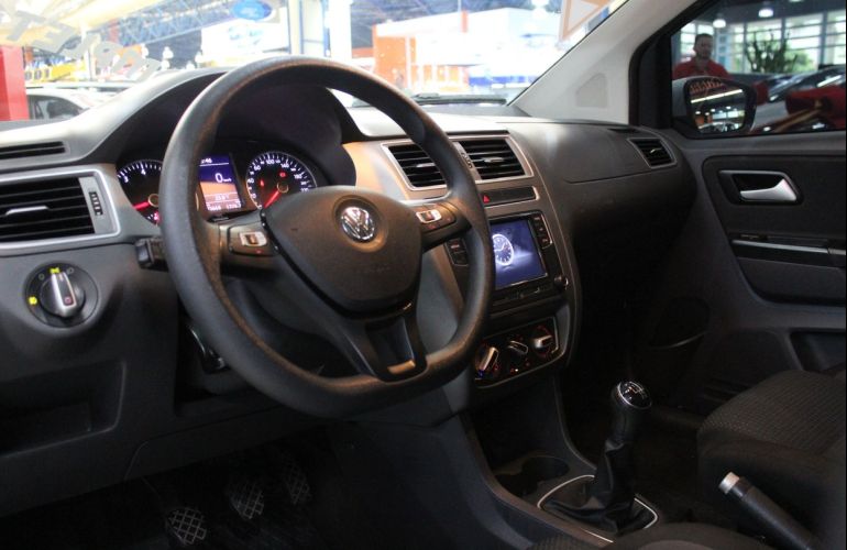 Volkswagen Fox 1.6 Msi Total Connect - Foto #4