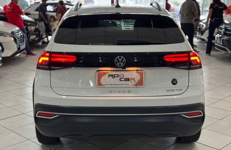 Volkswagen Nivus 1.0 200 TSi Total Comfortline - Foto #5